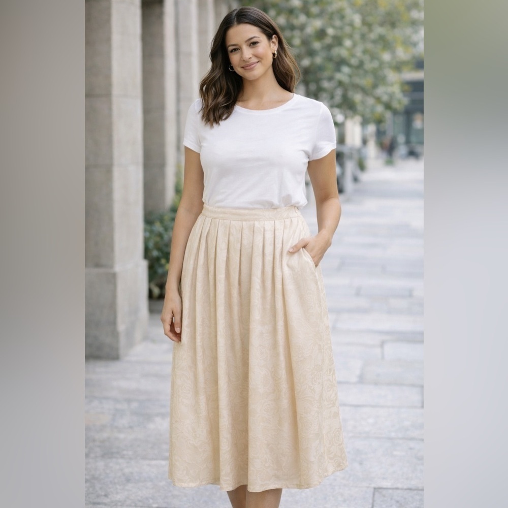 Talbots maggy london womens 100% silk skirt size 10 floral cream midi